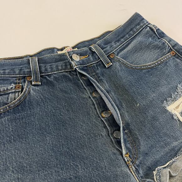 Women's Vintage 90s Levi's 501 Reworked Cutoff Denim Shorts - Picture 2 of 7